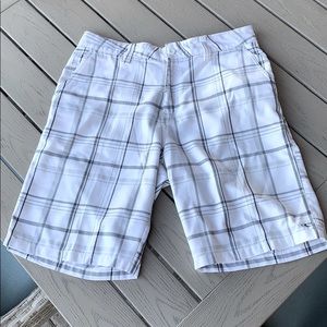 {O’Neill} Mens Sz 34 White/Gray Plaid Shorts
